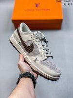 海外爆款限量发售！Nike Sb Dunk Low“ Lv联名 红尾巧克力” 周年高端定制 低帮休闲板鞋 定制鞋盒 大厂纯原品质出货 超高清洁度 皮料切割干净无