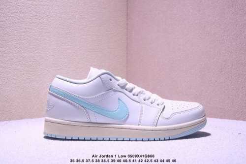 公司级Air Jordan 1 Low Aj1乔1低帮休闲板鞋 同步官方配色 官方货号: 尺码:36 36.5 37.5 38 38.5 39 40 40.5