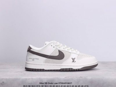 耐克sb Dunk Low Sb 扣篮系列复古低帮休闲运动滑板板鞋。采用脚感柔软舒适zoomair气垫，有效吸 收滑板等极限运动在落地时带来的冲击力，为街头运动