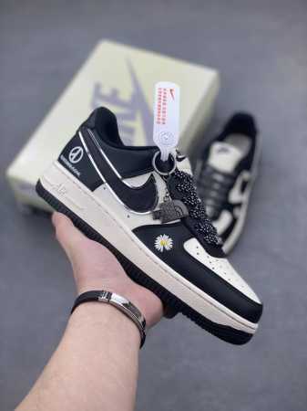 本地自取310 海外限量发售！公司级Nike Air Force 1 '07 Low “权志龙联名”空军一号 低帮 运动鞋 休闲鞋 折边针车 工艺难度大 原楦头 - 点击图像关闭