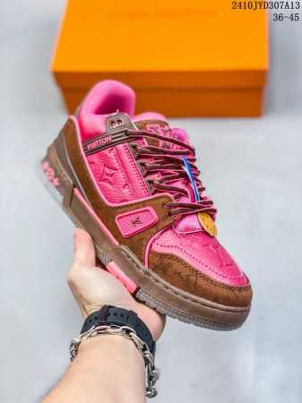 路易威登 Louis Vuitton Lv路易威登板鞋 新款 Lv Trainer最新配色运动鞋 L家 篮球鞋风格运动鞋 该鞋由艺术总监 Virgil Ablo - 点击图像关闭