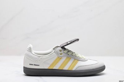 真标adidas Originals Wb Pony Leo Samba Og 桑巴舞系列绅士德训足球风百搭低帮休闲运动板鞋 货号:Ie0578 尺码:36-4