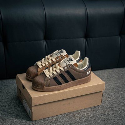 核心私 adidas Originals Superstar 82 Sftm 联名款 贝壳头低帮休闲百搭板鞋 货号 Jp10460 尺码 36 36.5 37
