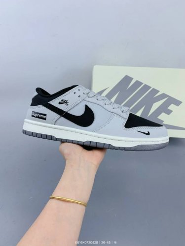 高端定制Nike Sb Dunk Low Supreme联名--- 烟灰黑勾 高端定制 低帮休闲板鞋 定制鞋盒 大厂纯原品质出货 超高清洁度 皮料切割干净无任何