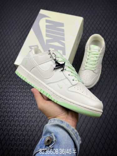 公司级nk Dunk Low Retro “Diy高端定制” 低帮休闲运动板鞋 原装头层材料 用料绝不含糊 独家版型蒸餾加工帶來的是更好的视觉和脚感体验 清洁度