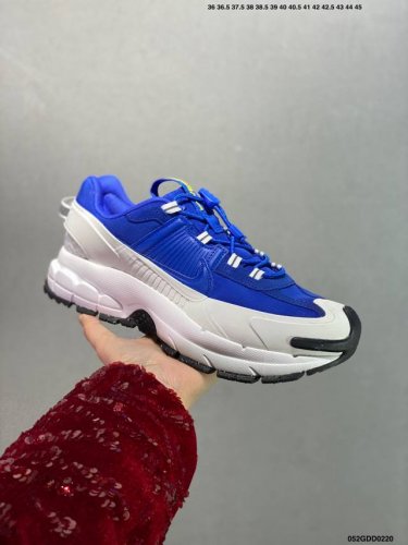核心私 公司级耐克Nike Zoom Vomero Roam 5 Roam 复古跑五代休闲运动慢跑鞋 纯原版本 简洁设计 功能性强 防水防撕裂鞋面 鞋带也改成了