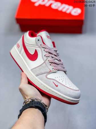 耐克 乔丹Air Jordan 1 Low AJ1 乔1 乔丹1代aj1 低帮复古文化休闲运动篮球鞋。从1985 年面世的元年款汲取设计灵感，采用简洁大方的经典 - 点击图像关闭