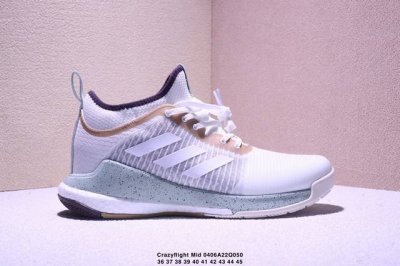 公司级Adidas Crazyflight Mid 减震防滑 中帮 阿迪达斯 训练鞋 推出可提升室内球场表现的跳高鞋 中切设计增加脚踝支撑 采用透气网眼鞋面 弹