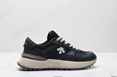 公司级迪桑特Descente Dualis都市通勤 Dsr 时尚防滑低帮 生活休闲鞋 货号:D4431Lsn21 尺码:40 40.5 41 42 42.5 4