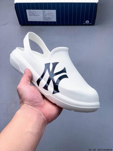 美职棒 Mlb Chunky Bouncer Clog Sandal春季新款包头凉鞋 复古鞋中性纽约洋基队休闲经典运动鞋 0517284H18