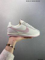 Nike Classic Cortez 耐克经典轻便舒适男子阿甘鞋休闲跑步鞋运动鞋 纯粹而执着的精神 使得Cortez种在了一代人的心里 无论是否喜欢它复古的鞋