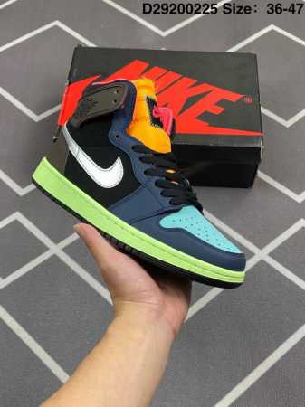 Air Jordan 1 High Og Bio Hack 高帮 多彩拼色 Aj1 乔丹1代 Aj1 乔1 高邦 彩色拼接 乔丹篮球鞋系列 整双鞋采用多色拼接打 - 点击图像关闭
