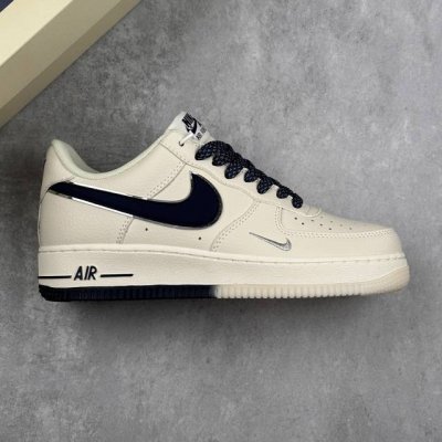 本地 核心私 公司级Nike Air Force 1 Low 米银双色底 满天星空军一号低帮休闲板鞋 3M反光 水晶大底 定制鞋盒 原楦头原纸板 纯正空军版型