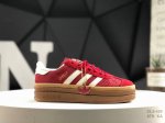 120 Adidas Originals Samba Og 蛇年限定 高热新品 "Year Ofsnake" 时尚百搭 防滑耐磨 低帮 阿迪达斯板鞋 以红色为主