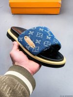 180 广东原产 夏季新品，法国奢侈品牌Lv路易威登Louis Vuitton Pool Pillow Comfort"Monogram"日落系列泳池风舒适休闲