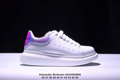 真标意大利高奢品牌Alexander Mcqueen亚历山大 麦昆 Sole Leather Sneakers低帮时装厚底休闲运动小白鞋 货号:553770 W