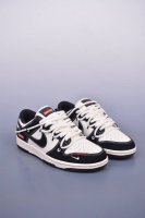 Nike Sb Dunk Low Supreme联名 解构抽绳鞋带 纯原大厂出品 极力推荐 原装头层材料 独家版型蒸餾加工 帶來的是更好的视觉和脚感体验 大厂纯