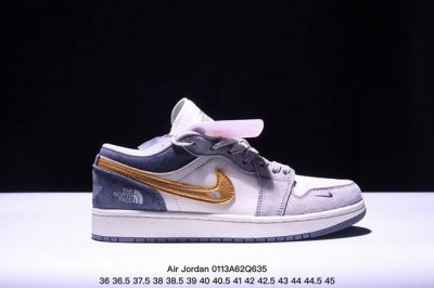 海外爆款限量发售！公司级 Nike Jordan Air Jordan 1“北面联名 猪八金勾” 高端定制 低帮 复古 减震 防滑 耐磨 篮球鞋 定制鞋盒 大厂