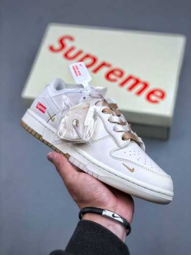 Nike Sb Dunk Low Supreme联名 双拼卡其 周年高端定制 低帮休闲板鞋 Bb8675-111 #定制鞋盒 大厂纯原品质出货 超高清洁度 皮料