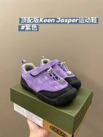 KEEN 登山鞋24-37 头层麂皮面料防水效果超好 高级感满满 内部搭配的也是鞋垫中的天花板欧仕莱！外出游玩穿它真的就是超级舒服的一天