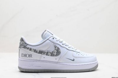 公司级Nike Air Force 1‘07 Lv8 原楦头原纸板 打造纯正低帮空军版型 专注外贸渠道 全掌内置蜂窝气垫 原盒配件 原厂中底钢印、拉帮完美 货号