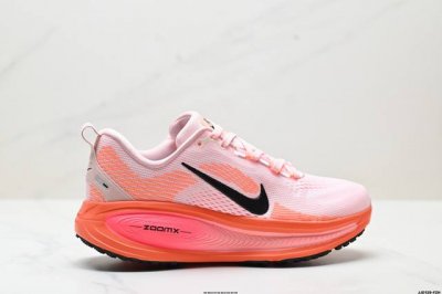 真标Nike Vomero 18 耐克 舒适减震防滑 低帮跑步鞋 货号:Hm6803-002 尺码:40 40.5 41 42 42.5 43 44 45 id
