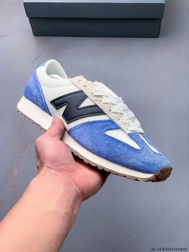 new Balance Nb 471系列新款复古时尚 透气生活休闲鞋 new Balance 471鞋款以经典的320鞋款为灵感 采用纤细鞋楦设计 打造出更加贴