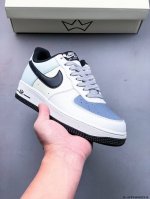 原楦数据纸版，采用硬质优质皮革鞋面材质，内置全掌Air Sole气垫。耐克 Nike Air Force 1 Low 空军一号低帮百搭休闲运动板鞋 040548