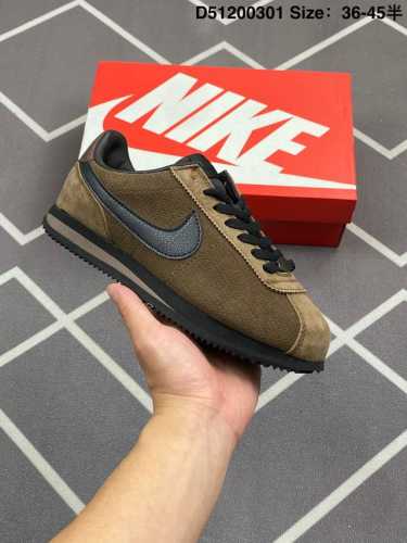 耐克阿甘鞋 Nike Classic Cortez Nylon 皮面 完美楦型 Eva轻量缓震材质 采用最新改良独立三层模具版本 采用二次发泡Eva轻量缓震材质