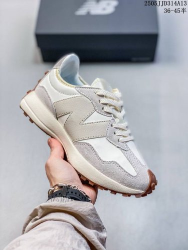 新百伦New Balance Ms327复古休闲运动慢跑鞋 货号 Ws327An 码数：36 37 37.5 38 38.5 39.5 40 40.5 41.5