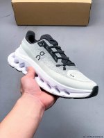 On 昂跑Cloudtilt 轻量跑步鞋 24新款男女舒适缓震日常休闲运动鞋 0411959F28