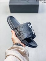 nike Kobe Offcourt Slide Hyper Royal 耐克 科比 蓝色 道奇专属配色休闲拖鞋 舒适百搭防滑一字拖鞋 道奇队标志性的深蓝为主色
