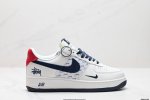 真标耐克nike Air Force 7空军一号低帮百搭休闲运动板鞋。柔软、弹性十足的缓震性能和出色的中底设计，横跨复古与现代的外型结合，造就出风靡全球三十多年