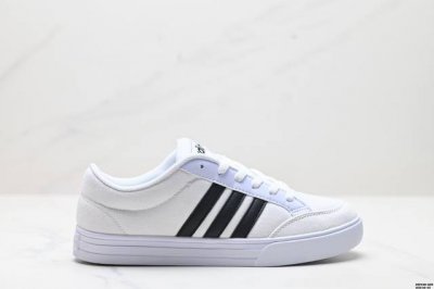 真标阿迪达斯adidas Vs Set 三叶草 帆布鞋面 休闲校园低帮情侣板鞋 货号:Aw3890 尺码:36-45 Id:Dsf538-Qzr