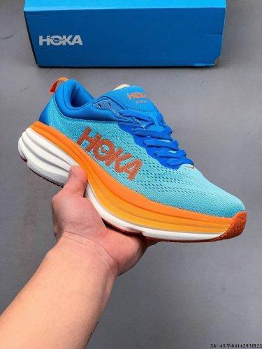 Hoka One One M Bondi 8 低帮跑步鞋 Bondi在本季向前迈出了大胆的一步，采用更柔软、更轻的泡沫和全新，的加长后跟几何形状进行了重新设计。