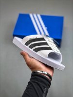 Adidas Originals Gazelle Beach 舒适百搭沙滩凉鞋 白黑 货号:Jq7420 尺码：36-45 半