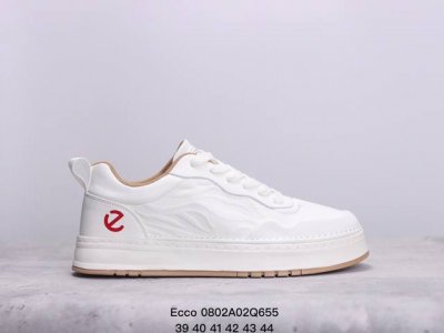 ecco爱步 广东原版夏季透气 配备原版三件套 防尘纸 高弹大底 全头层牛皮 新款百搭休闲款 纯手工制成 鞋面走线工整 清晰质感 原单品质 拼接运动透气网布 采