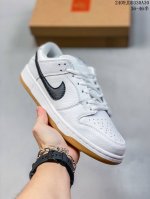 公司级耐克nike Sb Dunk Low Retro 扣篮系列 复古低帮休闲运动滑板板鞋 采用脚感柔软舒适zoomair气垫 有效吸收滑板等极限运动在落地时带