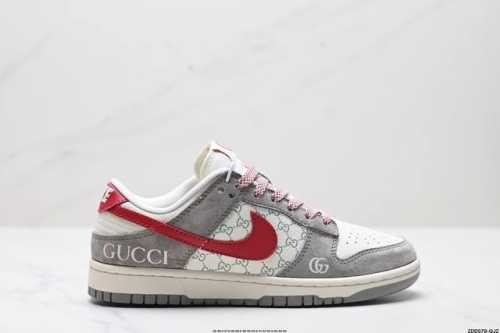 公司级nk Dunk Low Retro “Diy高端定制” 低帮休闲运动板鞋 原装头层材料 用料绝不含糊 独家版型蒸餾加工帶來的是更好的视觉和脚感体验 清洁度