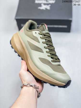 始祖鸟norvanld3Gore-Tex 覆盖防水男子越野跑鞋 官方同步上架适合技术路线单日徒步穿着 Aeriosflgtx鞋受到长途野外跑步鞋的启发 适合在变 - 点击图像关闭