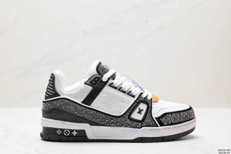 公司级全新lv路易威登louis Vuitton Trainer Sneaker Low休闲运动文化百搭板鞋 尺码:36-45 Id:Jsd129-Hdf - 点击图像关闭