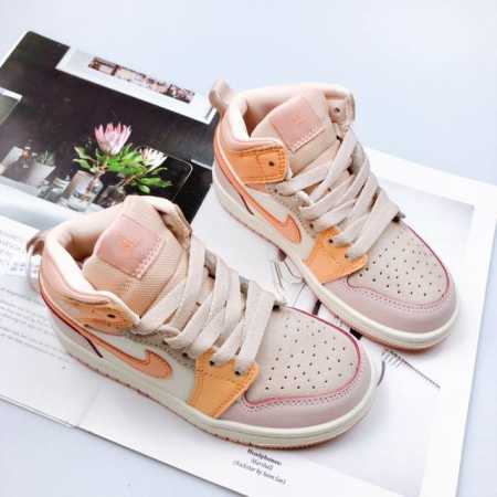 90 合集配色一共85个配色入 海外专G版乔1童鞋 谁还没有一双A J啊 Aj1童鞋萌娃 Air Jordan 1 Mid 乔丹一代Aj1高帮潮流文化篮球板鞋 - 点击图像关闭