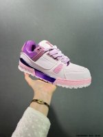 路易威登 Louis Vuitton Lv路易威登板鞋 新款 Lv Trainer最新配色运动鞋 L家 篮球鞋风格运动鞋 该鞋由艺术总监 Virgil Ablo