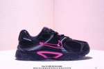 公司级 Nk V5 Rnr 舒适百搭防滑耐磨低帮跑步鞋 舒适有型适合日常穿着 该鞋款延续千禧年经典设计搭载泡绵中底 厚实而轻盈匠心细节巧搭立体耐克勾标志焕新演绎