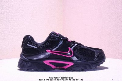 公司级 Nk V5 Rnr 舒适百搭防滑耐磨低帮跑步鞋 舒适有型适合日常穿着 该鞋款延续千禧年经典设计搭载泡绵中底 厚实而轻盈匠心细节巧搭立体耐克勾标志焕新演绎