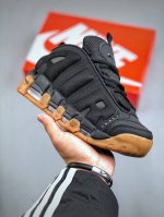 Nike Air More Uptempo '96 皮蓬全掌气垫男女子运动鞋厚底增高缓震慢跑鞋续写 20 世纪 80 年代和 90 年代篮球运动飞速发展的传奇。