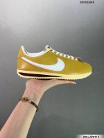 Nike Classic Cortez 耐克经典轻便舒适阿甘鞋休闲跑步鞋运动鞋 纯粹而执着的精神 使得Cortez种在了一代人的心里 无论是否喜欢它复古的鞋型
