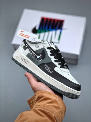 Nike Air Force 1 Low 07 黑白灰涂鸦原楦头原纸板 打造纯正低帮空军版型专注外贸渠道 全掌内置蜂窝气垫 原盒配件 原厂中底钢印、拉帮完美 官