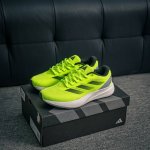 核心私 Adidas Duramo Rc U 阿迪达斯轻量化科技跑鞋 主打的Cloudfoam科技 减震性能不错 能够给脚底提供舒适的缓震感受 货号：Id 0