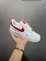特价Air Force 1 Nike Low 原楦头原纸板 打造纯正空军版型 专注外贸渠道 全掌内置蜂窝气垫 #原盒配件 原厂中底钢印、拉帮完美 货号：Cz02